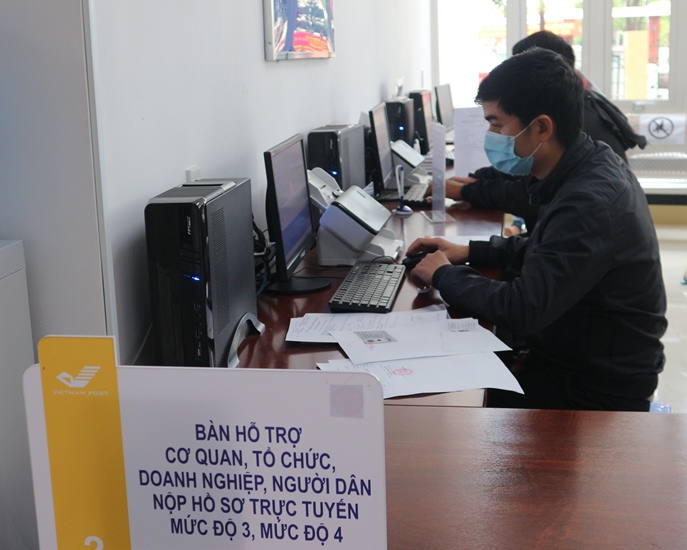 Đẩy mạnh công tác tuyên truyền nâng cao nhận thức kỹ năng số, tăng cường công tác với người dân doanh nghiệp